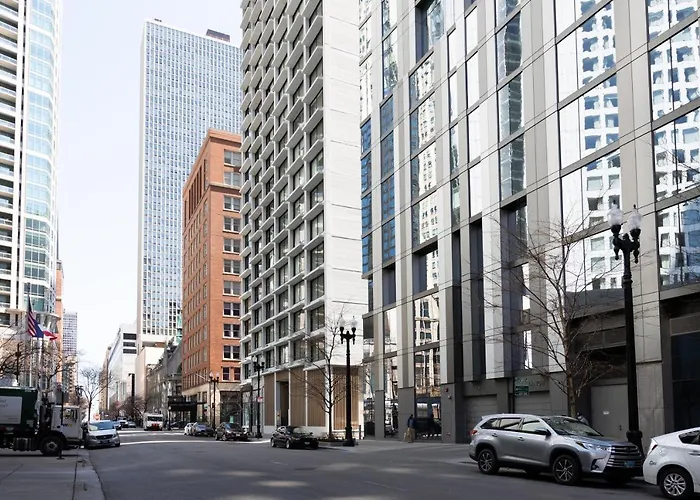 Aparthotel 21 East - Chic Dt Apts With Rooftop By Zencity Chicago