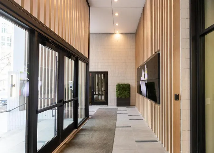 21 East - Chic Dt Apts With Rooftop By Zencity * Chicago
