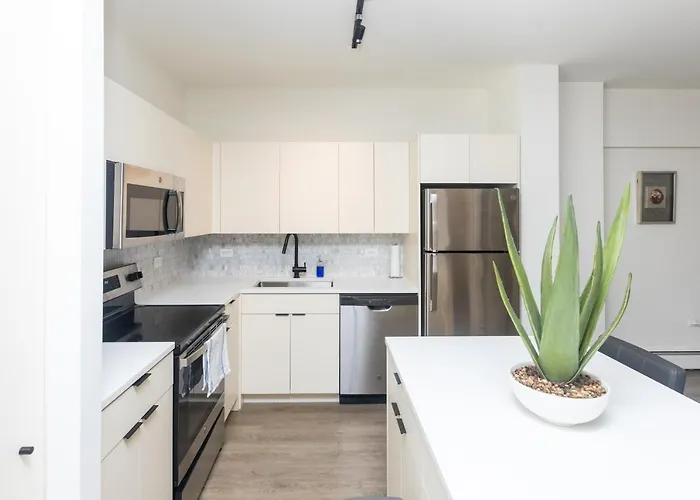 21 East - Chic Dt Apts With Rooftop By Zencity *