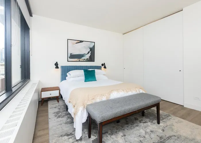 Aparthotel 21 East - Chic Dt Apts With Rooftop By Zencity