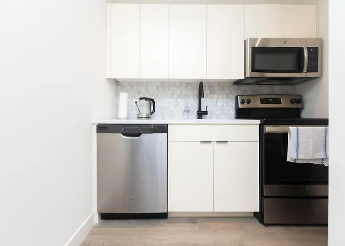 21 East - Chic Dt Apts With Rooftop By Zencity *